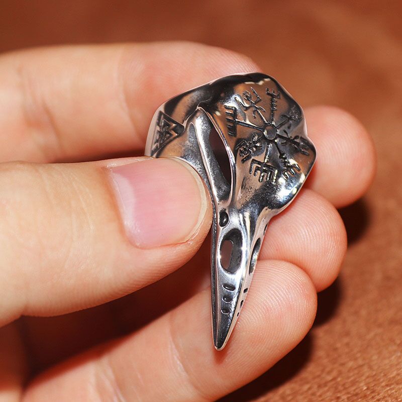 Gothic Ring-Tay's Goodies